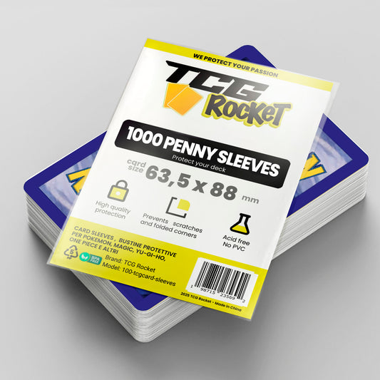 TCG Rocket Penny Sleeves 1000 Pezzi – Bustine Protettive per Carte Pokemon, Yu-Gi-Oh!, Magic MTG – Sleeves Trasparenti Standard per TCG e Collezionisti
